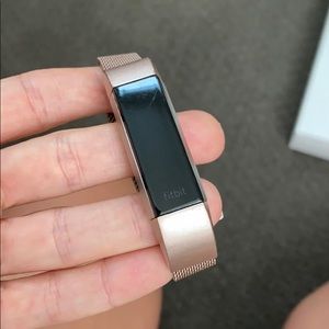 Fitbit Alta HR